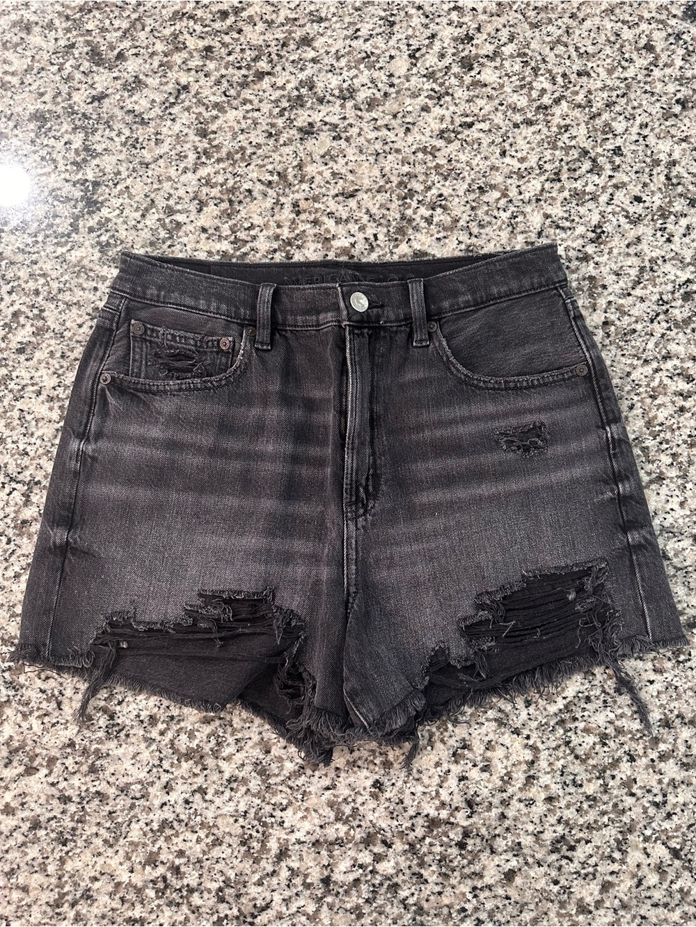 American Eagle Black Distressed Highest Rise 90’s Boyfriend Shorts Size 8
